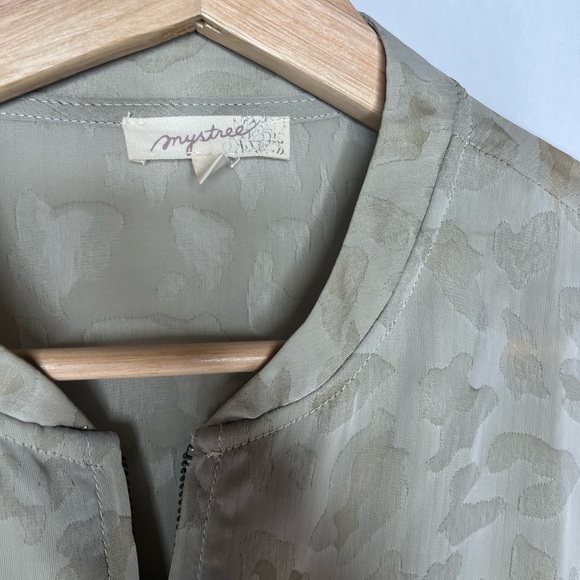 Mystree leopard bomber jacket - Picture 2 of 4